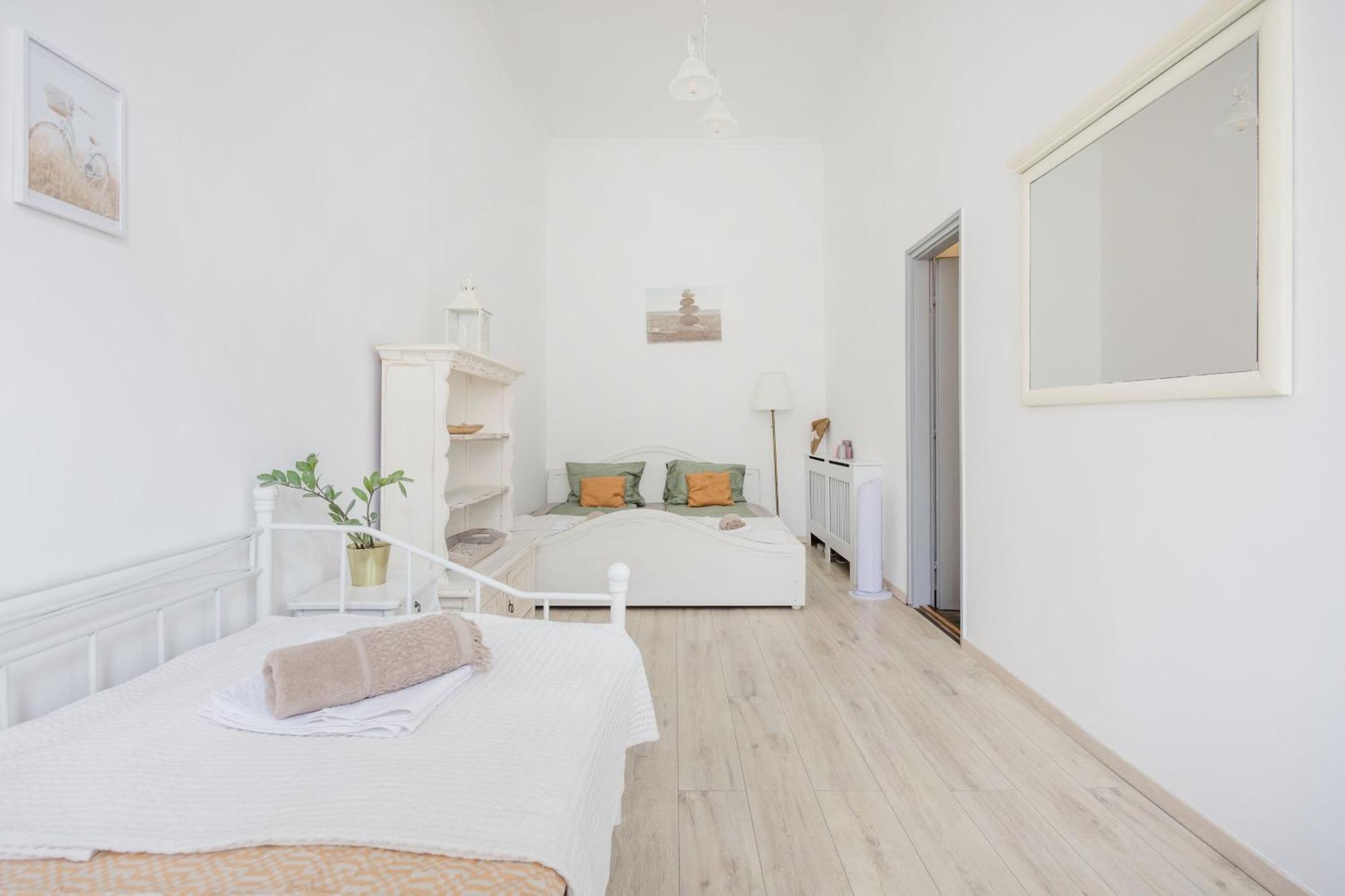 Apartmán A Touch Of Provence And Pastels In The Centre Budapešť Exteriér fotografie