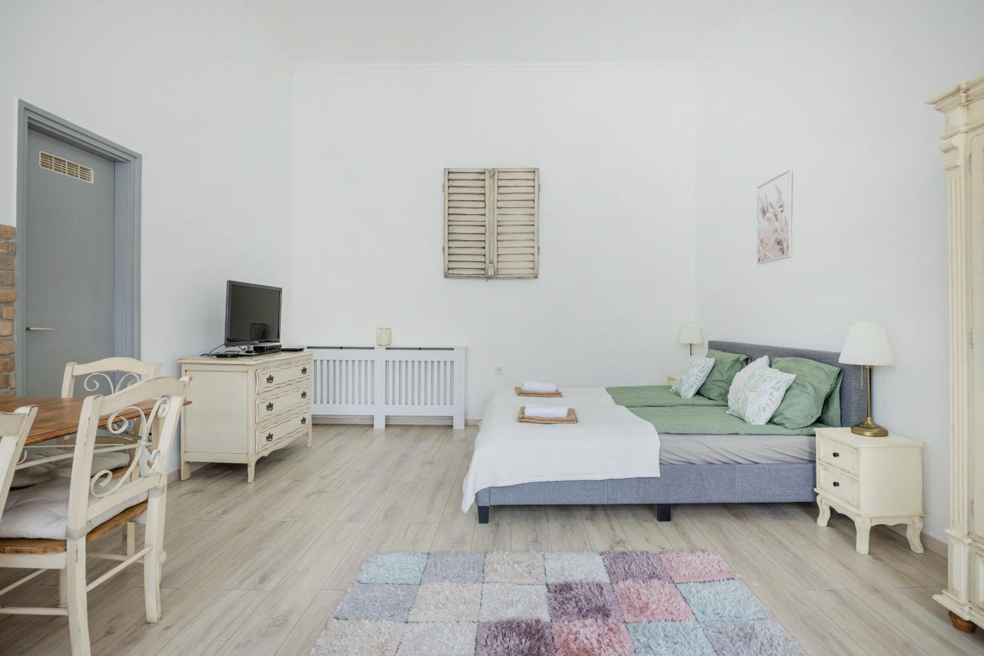 Apartmán A Touch Of Provence And Pastels In The Centre Budapešť Exteriér fotografie