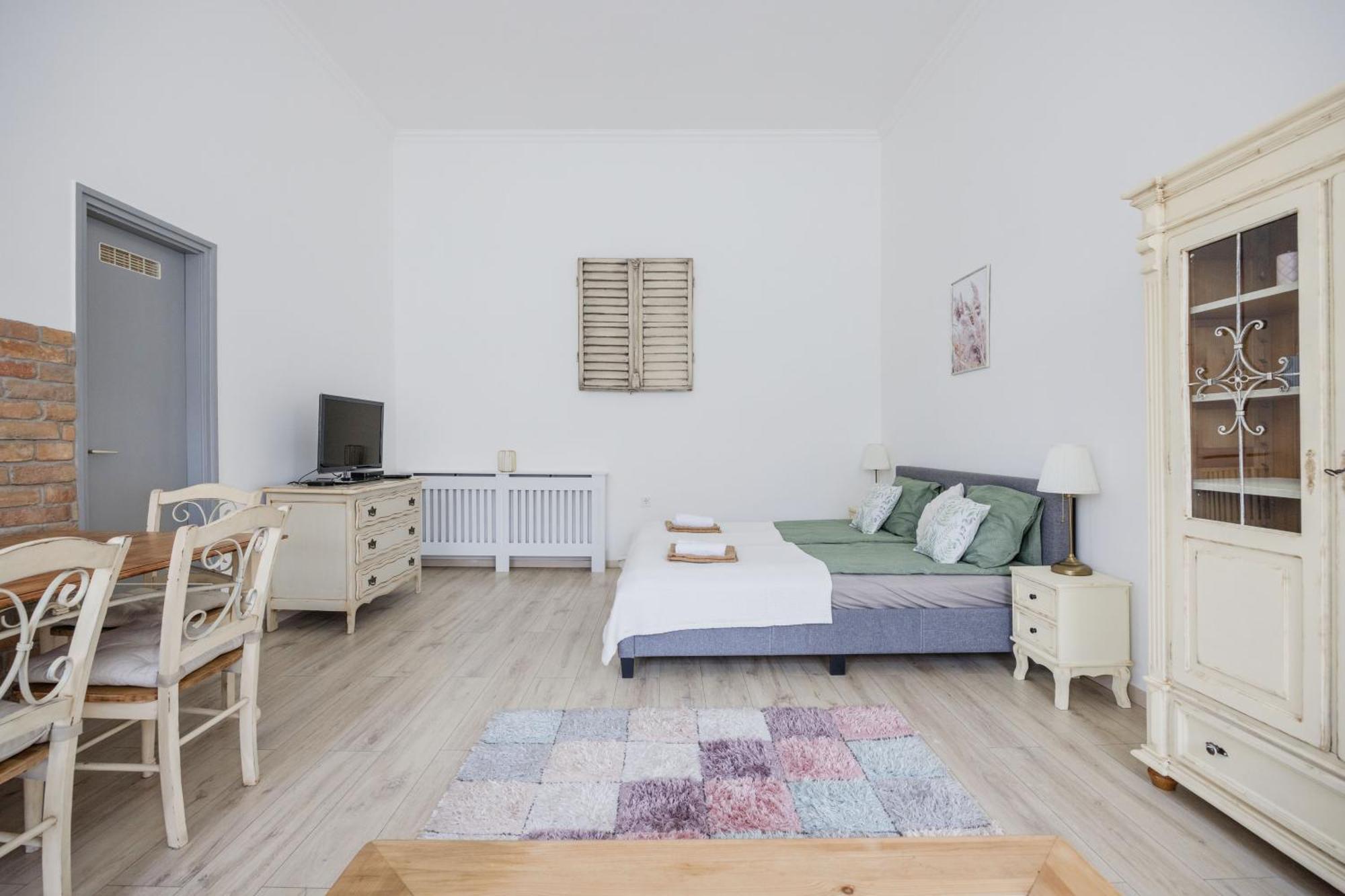 Apartmán A Touch Of Provence And Pastels In The Centre Budapešť Exteriér fotografie